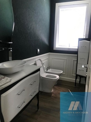 Imagen 26 de 30 de Venta Casa, Bs As Village, Lote 1039 Mts²