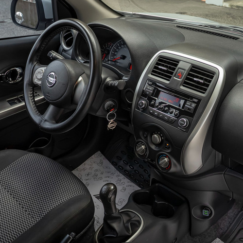 Nissan March 1.6