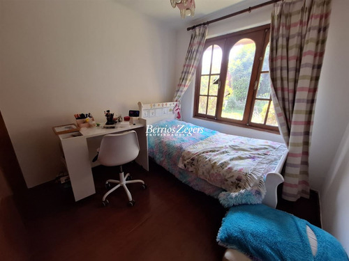 Casa En Venta 5 Dormitorios Los Dominicos, Las Condes