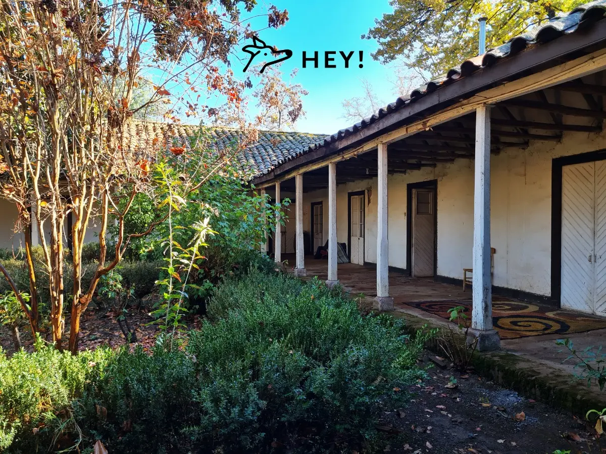 Imagen 2 de 19 de Casa Patronal Con Gran Terreno En Graneros