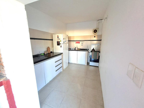 Casa En Venta 3 Dormitorios Barbacoa Piscina El Pinar