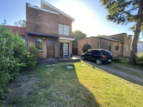 Venta De Casa Con 3 Dormitorios En Parque De Solymar