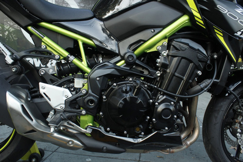 Imagen 4 de 25 de Kawasaki Z900- Entrega En El Día! Llévatela Con Accesorios!!