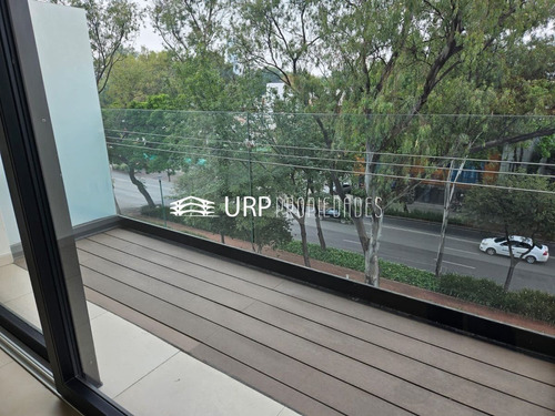 Departamento Con Balcon Y Terraza En Coyoacan