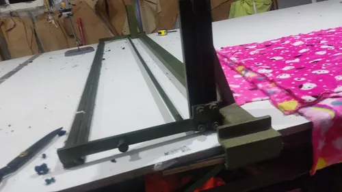 Infestadeira Com Mesa