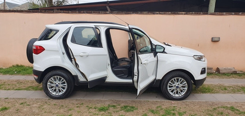 Imagen 12 de 17 de Ford Ecosport 2015 1.6 Se 110cv 4x2