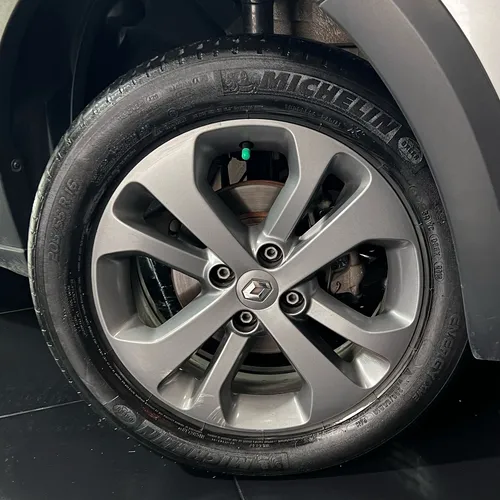 Renault Stepway 1.6 Intense Automática