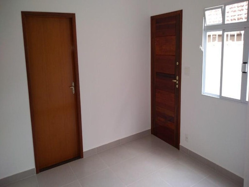 Imagem 2 de 23 de Casa Com 2 Dormitórios À Venda, 70 M² Por R$ 278.000,00 - Rádio Club - Santos/sp - Ca0013 - 70340520