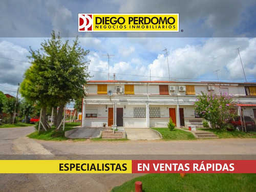 Casa En Venta,2 Dormitorios, Ciudad De Libertad