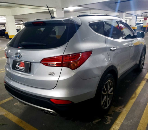 Hyundai Santa Fe 3.3l V6 4x4 (aut) 7l