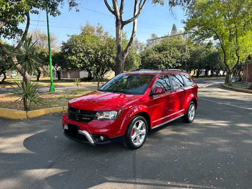 Dodge Journey 2.4 Sxt Sport 7 Pasajeros At