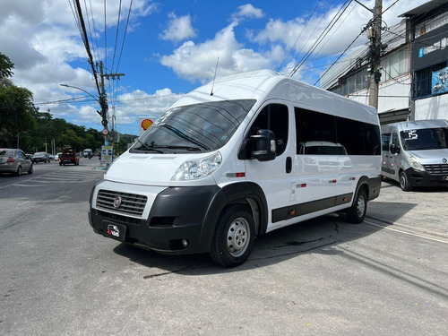 Fiat Ducato 2.3 Executivo (15l) 5p 6 marchas