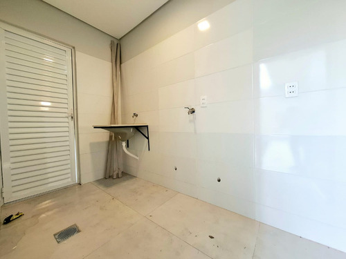 Vendo Dúplex A Estrenar En El Barrio Santa María De Encarnación: 3 Habitaciones Y 3 Baños