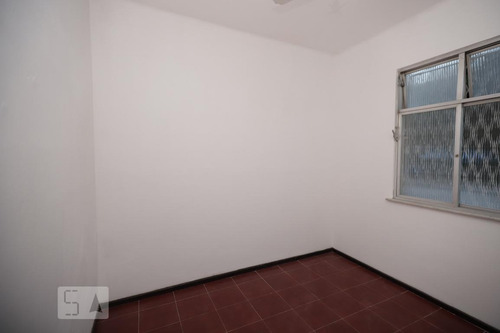 Apartamento Para Aluguel - Quintino Bocaiúva, 2 Quartos, 67 - 893311930