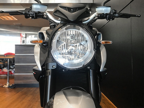 Imagen 11 de 13 de Mv Agusta Brutale 800 Rr Scs - 140cv - No Kawasaki, No Ktm