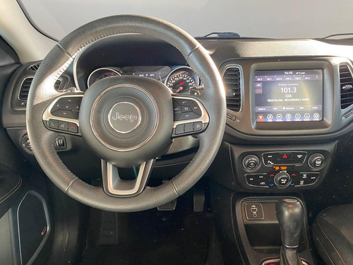 Jeep Compass LONGITUDE 2.0 4x2 Flex 16V Aut.