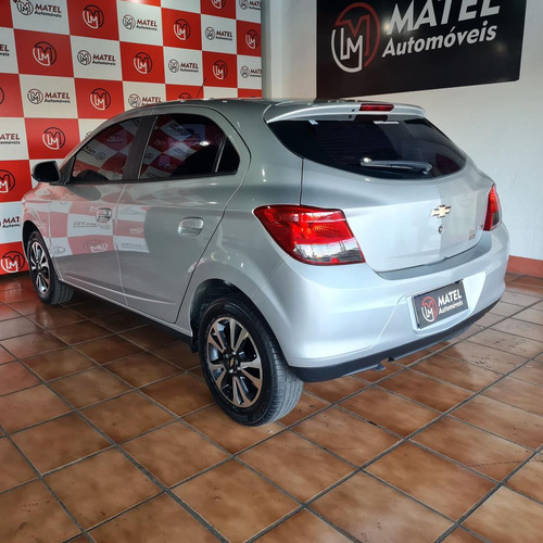 Chevrolet Onix Ltz 1.4 Mpfi 8v 4p Aut.