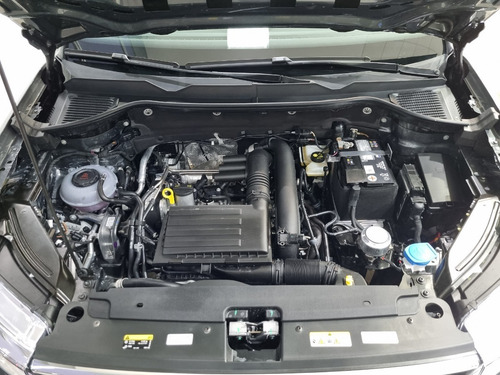 Imagen 18 de 25 de Volkswagen Taos Highline 250tsi Entrega Inmediata Autotag Vw