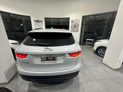 Jaguar F-pace 2.0 Lts Turbo