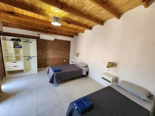Casa En Venta - 2 Dormitorios 1 Baño - 250mts2 - Neuquén