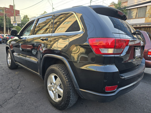 Jeep Grand Cherokee Laredo V6 Lujo 4x2 At