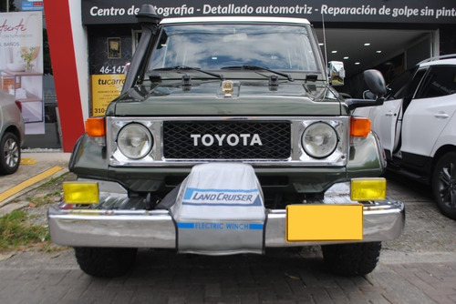 Toyota Land Cruiser 4.0 Lx
