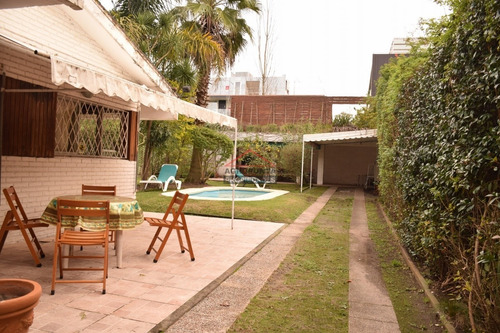 Casa En Mansa, 3 Dormitorios *- Ref: 3935