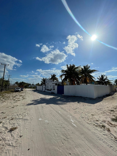 Venta De Casa En La Playa Con Piscina En Chelem Puerto Progreso