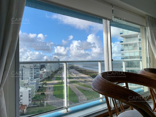 Apartamento En Punta Del Este En Venta