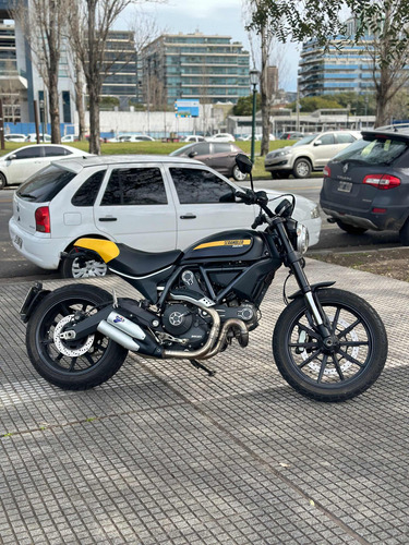 Ducati Scrambler Full Troth