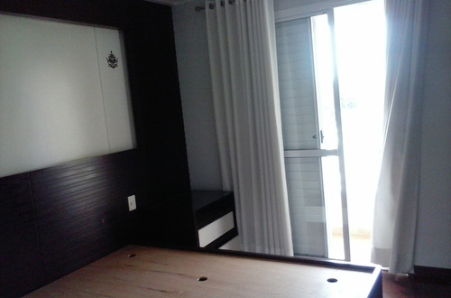Sobrado Com 3 Dormitórios À Venda, 280 M² Por R$ 2.100.000,00 - Vila Carrão - São Paulo/sp - So0009