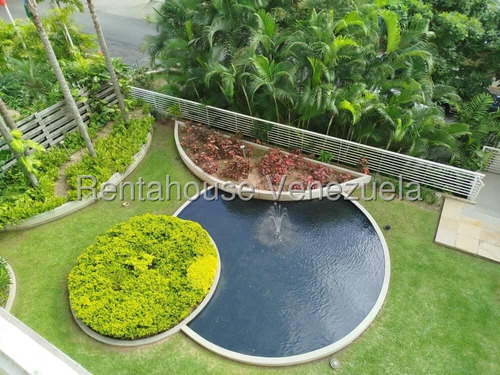 Alquiler De Departamento En. Santa Eduvigis #25-10867