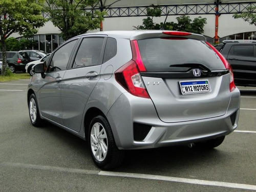 Imagem 3 de 8 de Honda Fit 1.5 Lx 16v