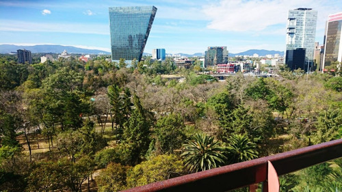 Imagen 2 de 17 de Campos Eliseos Con Vista Panorámica