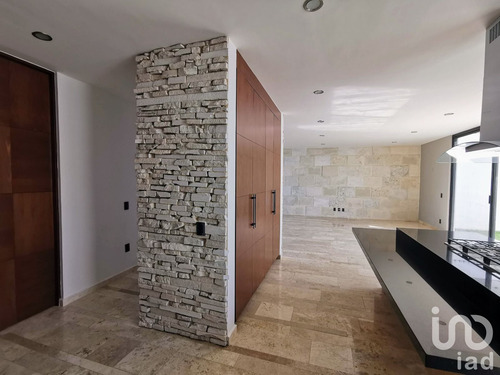 Venta Casa 4 Ambientes Villas De Irapuato