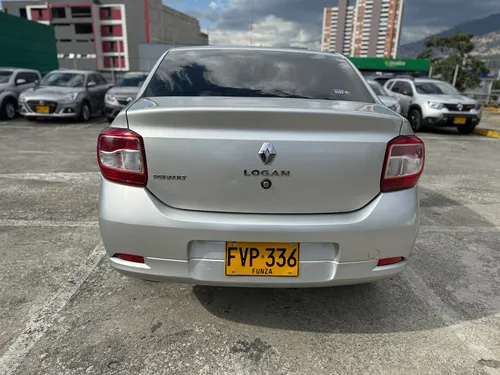 Renault Logan 1.6 Authentique / Life