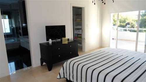 Imagen 17 de 30 de Venta De Casa De 4 Dormitorios En Boulevard Park