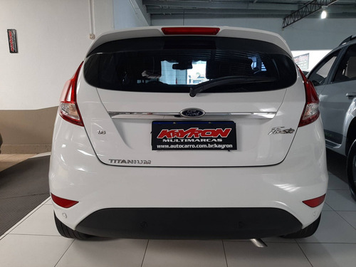 Ford Fiesta 1.6 Titanium Hatch Flex 4p Manual Couro Ar Digit
