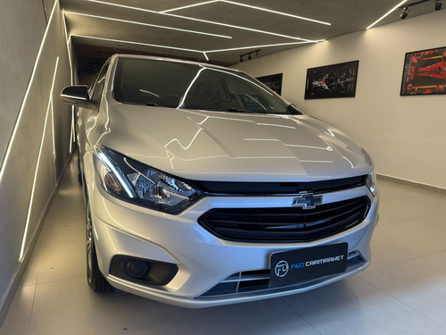 Chevrolet Onix plus 1.0 Lt 4p