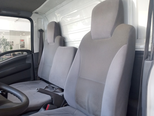 Isuzu Elf 300 2p E Corto L4/3.0/tdi Man 3.3/ton
