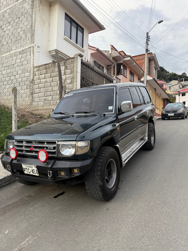Mitsubishi Montero