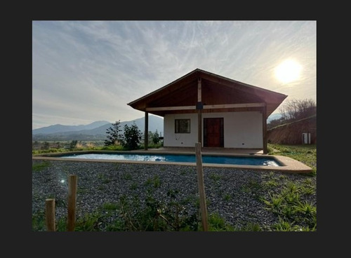 Imagen 2 de 24 de Casa En Condominio Los Maquis - Curacavi