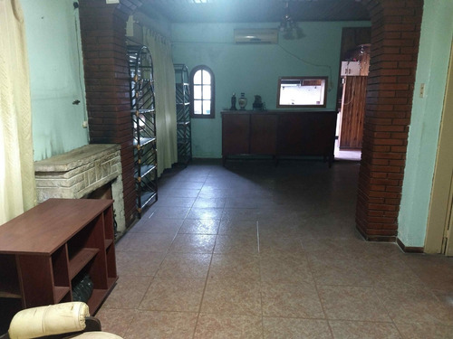Imagen 2 de 14 de Ph Interno De 4 Ambientes French Al 800 Banfield