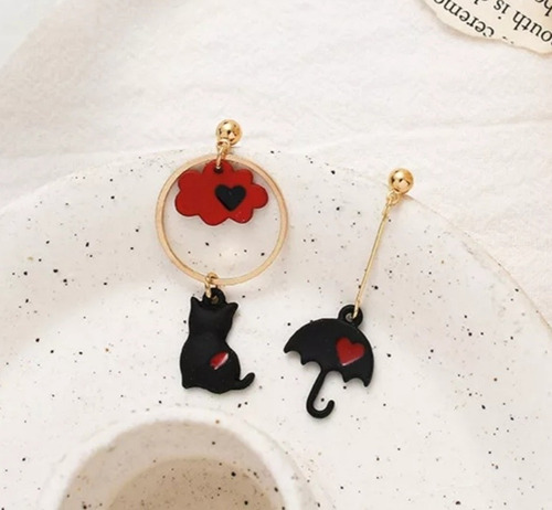 Aros Pendientes Asimétricos Minimalista Gatos Negros 