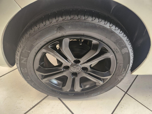 Peugeot 208 1.5 ACTIVE 8V FLEX 4P MANUAL