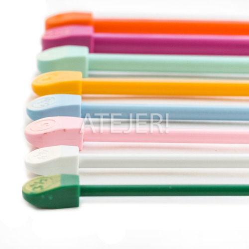 Imagen 3 de 4 de Par Dos Agujas Tejer De Plástico Tricot N° 6 Al 10 X Par
