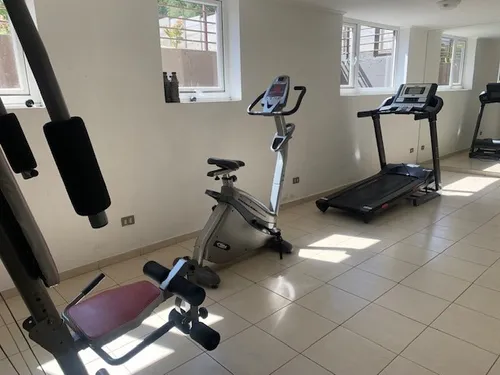 Reposeído Banco Santander/ Lago Zenteno-camino Internacional