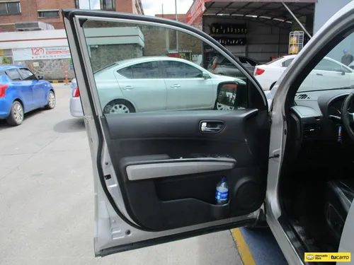 Nissan X-trail 4x4 2500cc At Aa