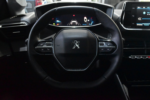 Imagen 10 de 15 de Peugeot 208 1.6 Feline Tiptronic 2020