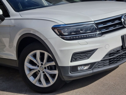 Volkswagen Tiguan Allspac Comf 250 TSI 1.4 Flex